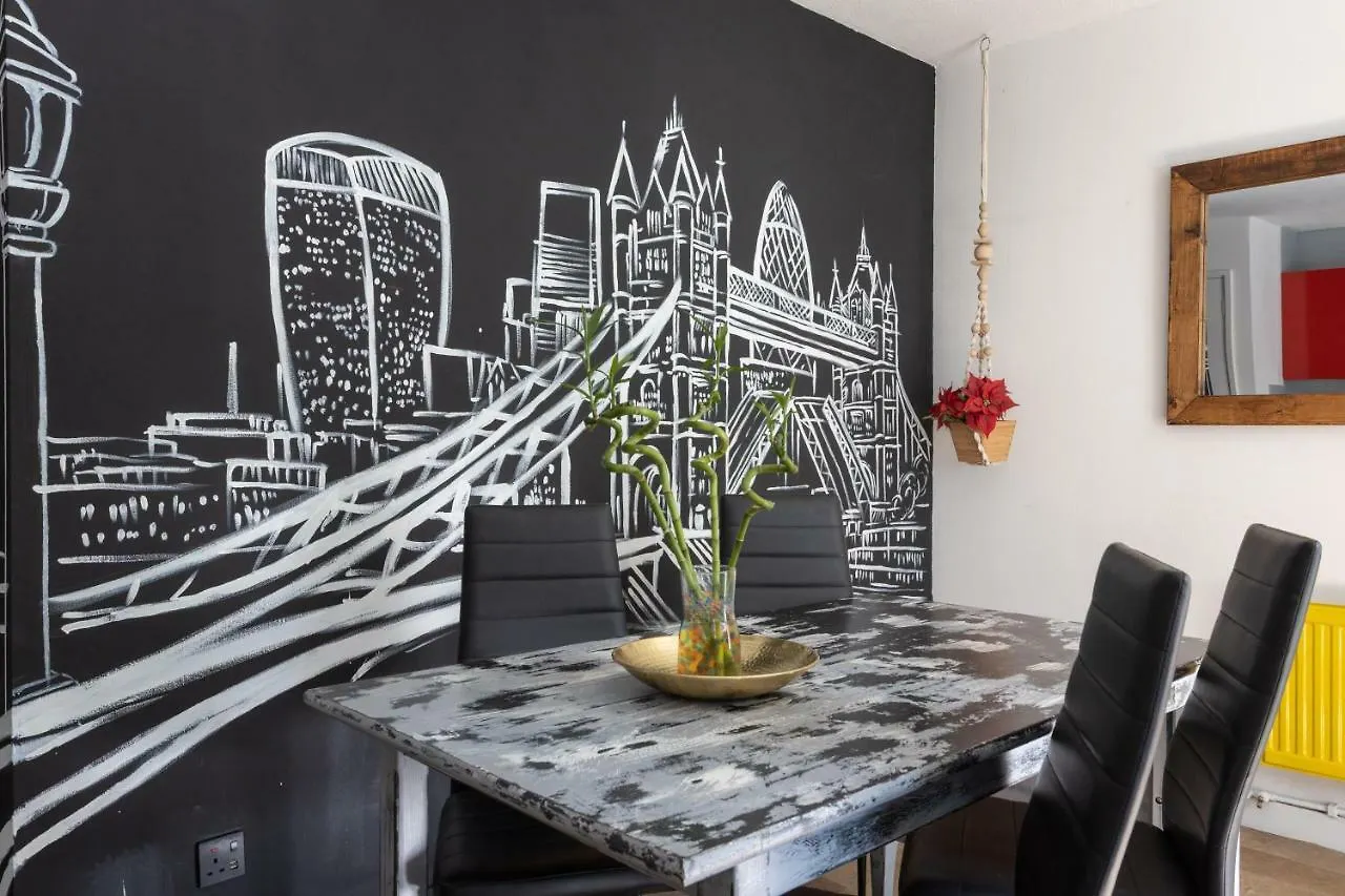 Gasthof Tower Bridge Rainbow Suites London