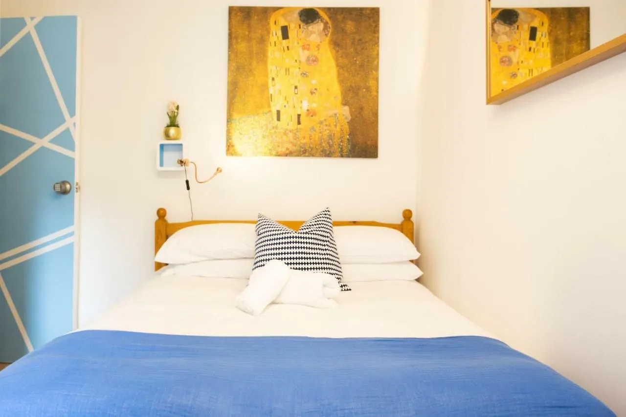 Tower Bridge Rainbow Suites Londýn Penzion