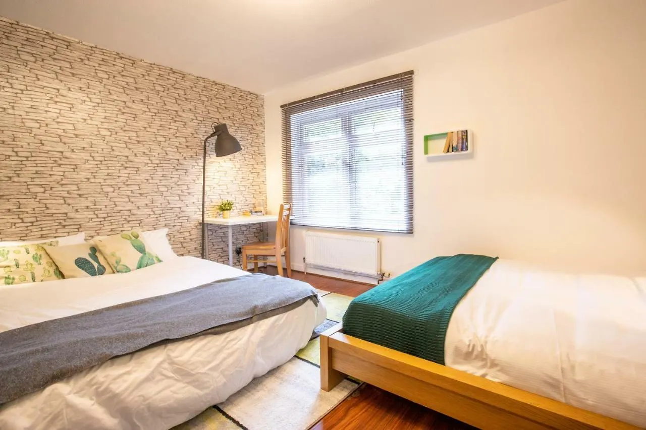 *** Guest house Tower Bridge Rainbow Suites London United Kingdom